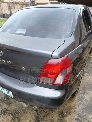 Toyota Sienna 2005 Blue