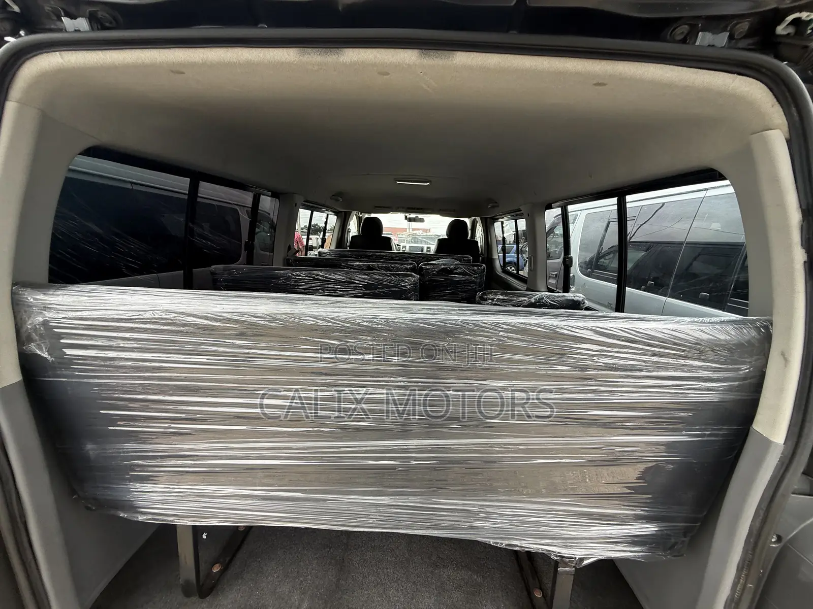 Toyota HiAce 2011 Grey