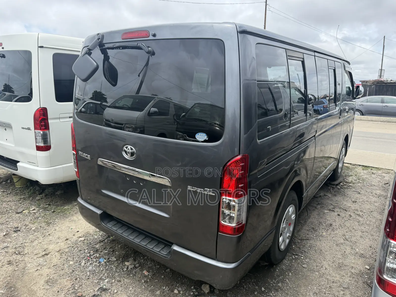 Toyota HiAce 2011 Grey