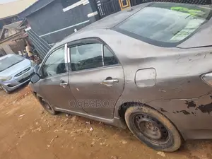 Toyota Corolla 2008 Gray