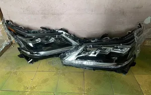 Set of Headlight for Lexus Lx570 2018