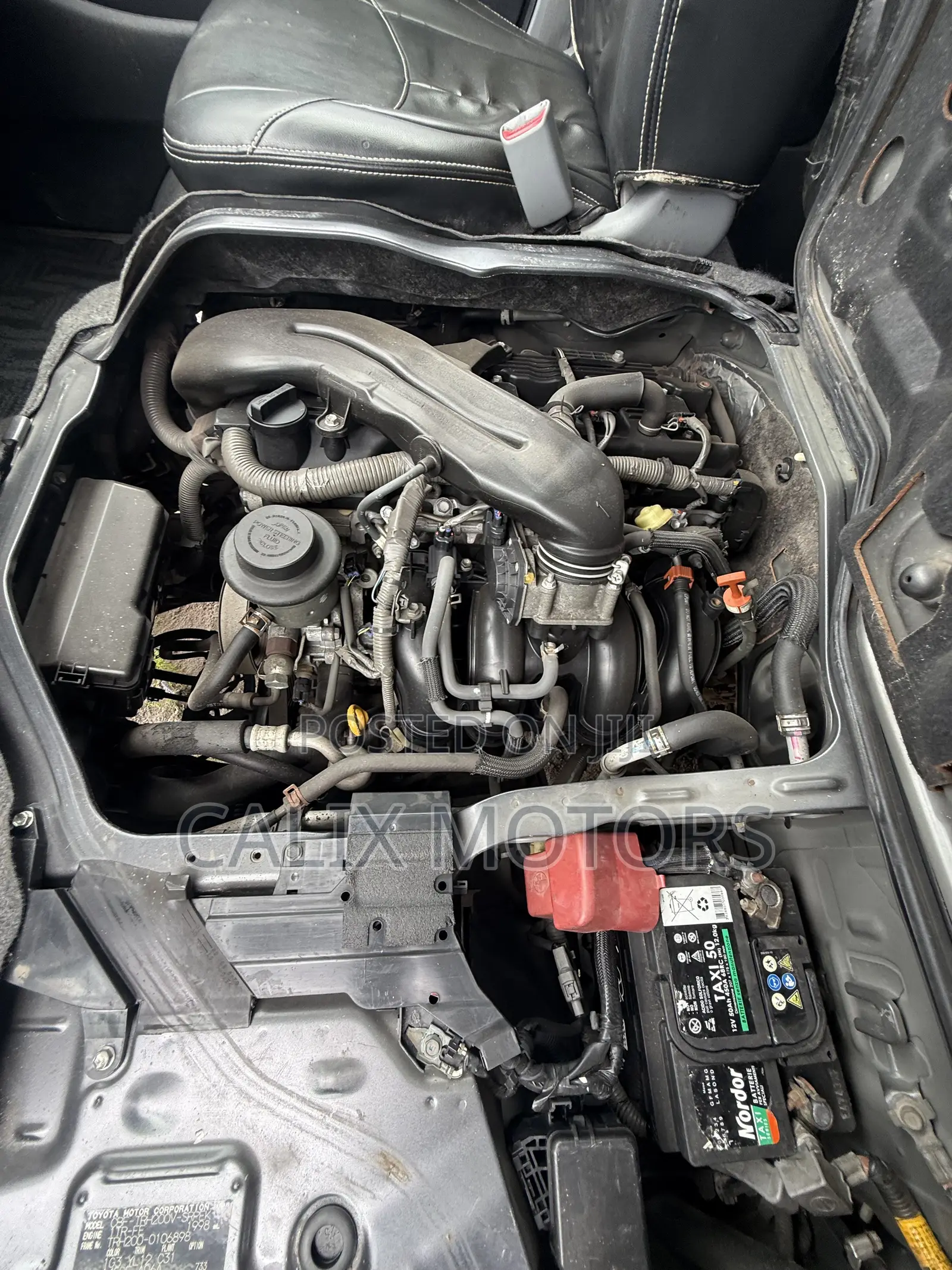 Toyota HiAce 2011 Grey