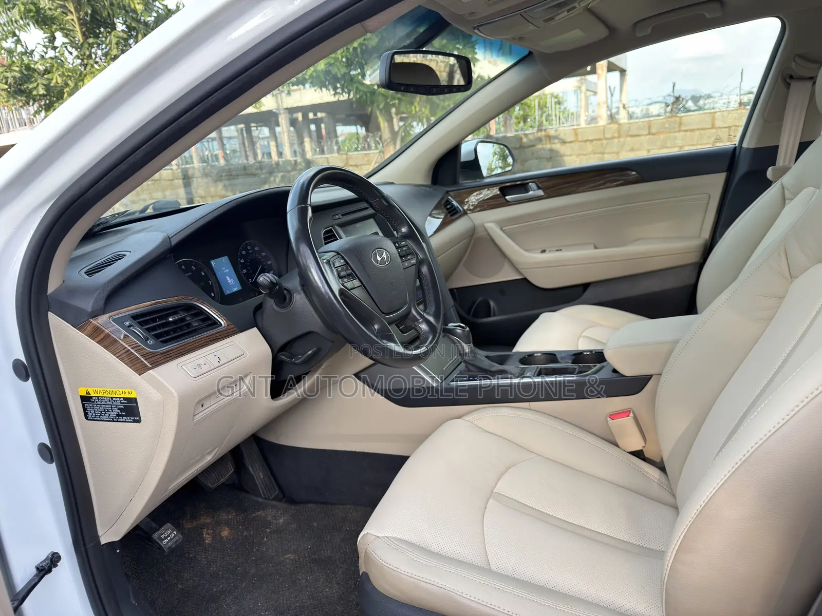 Hyundai Elantra 2013 White