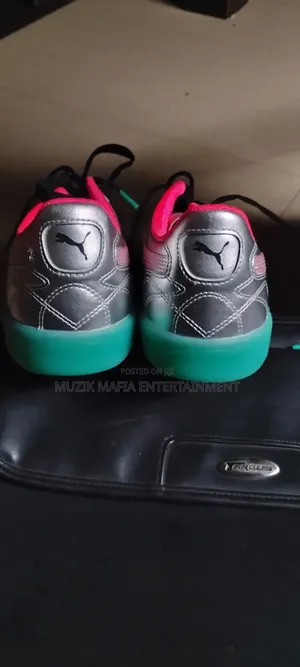 Original Puma Palermo Sneakers for Sale!