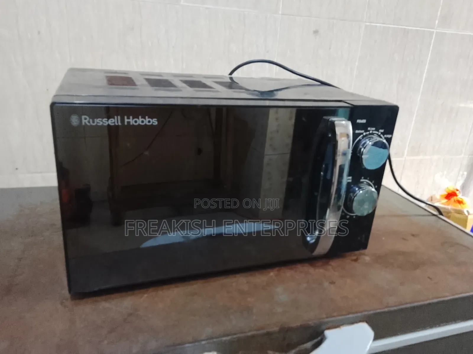 Microwave Russell Hobbs