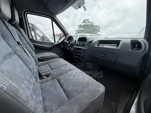 Mercedes-Benz Sprinter 2013 White