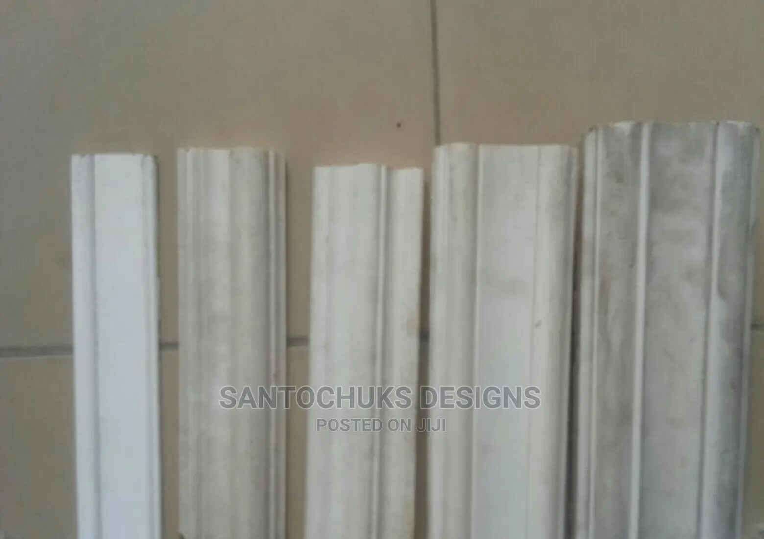 Plastic Pop Cornice