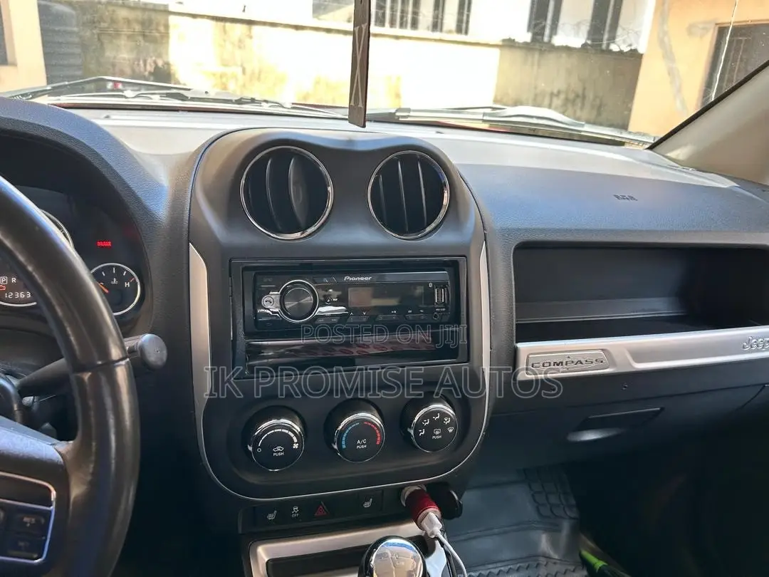 Jeep Compass 2014 Red