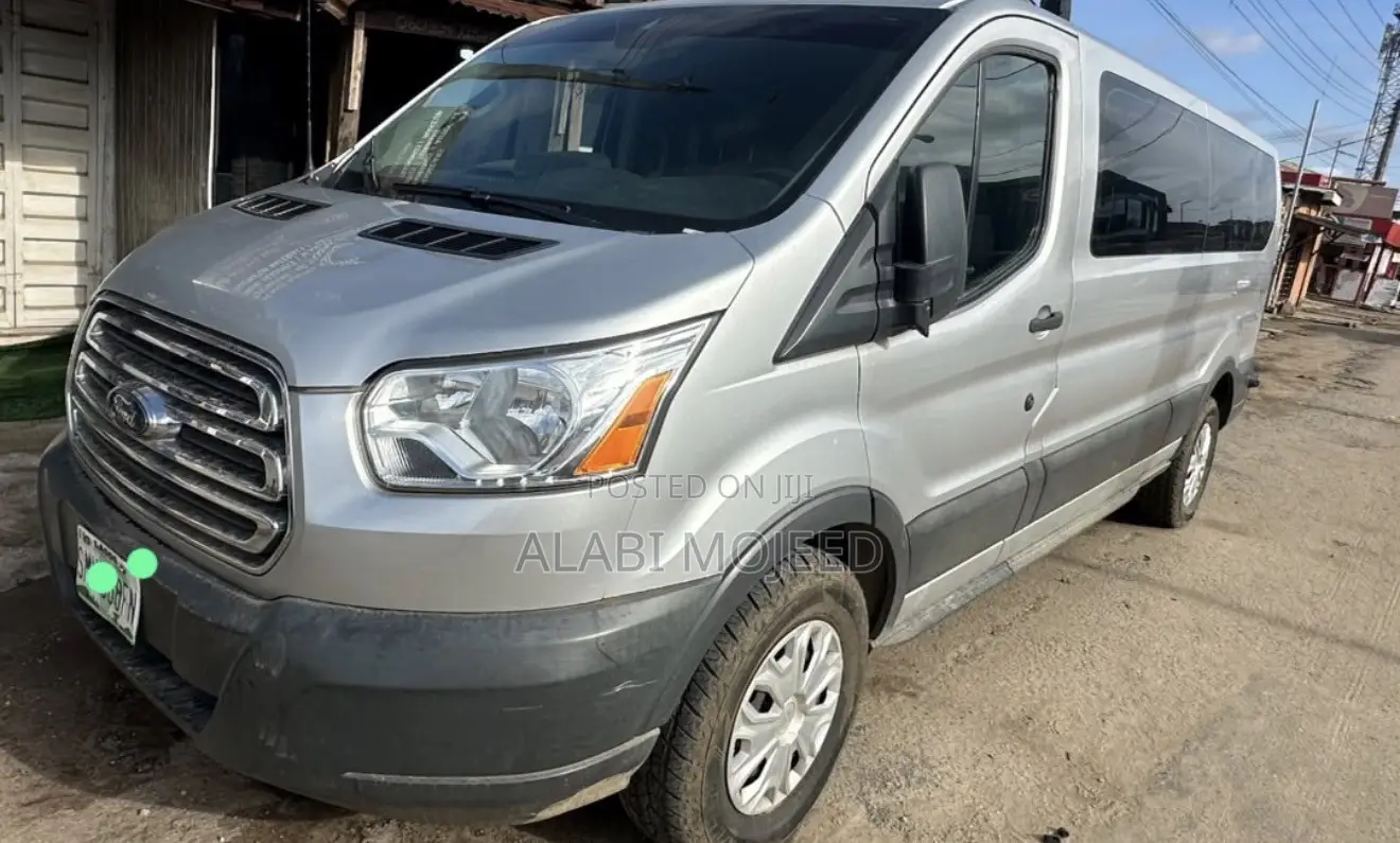 Ford Transit 2017 Silver