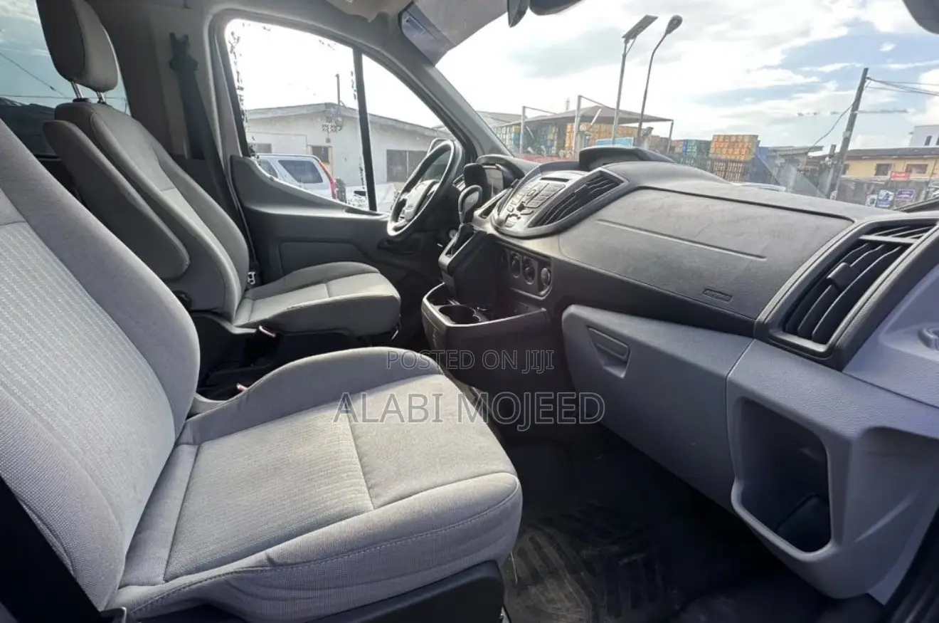 Ford Transit 2017 Silver