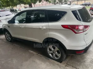 Ford Escape SE 2013 White
