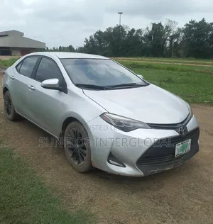 Toyota Corolla 2014 Silver