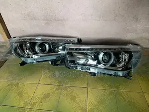 Set of Headlamp for Hilux 2020 Set