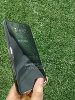 New Samsung Galaxy S8+ 128 GB Black