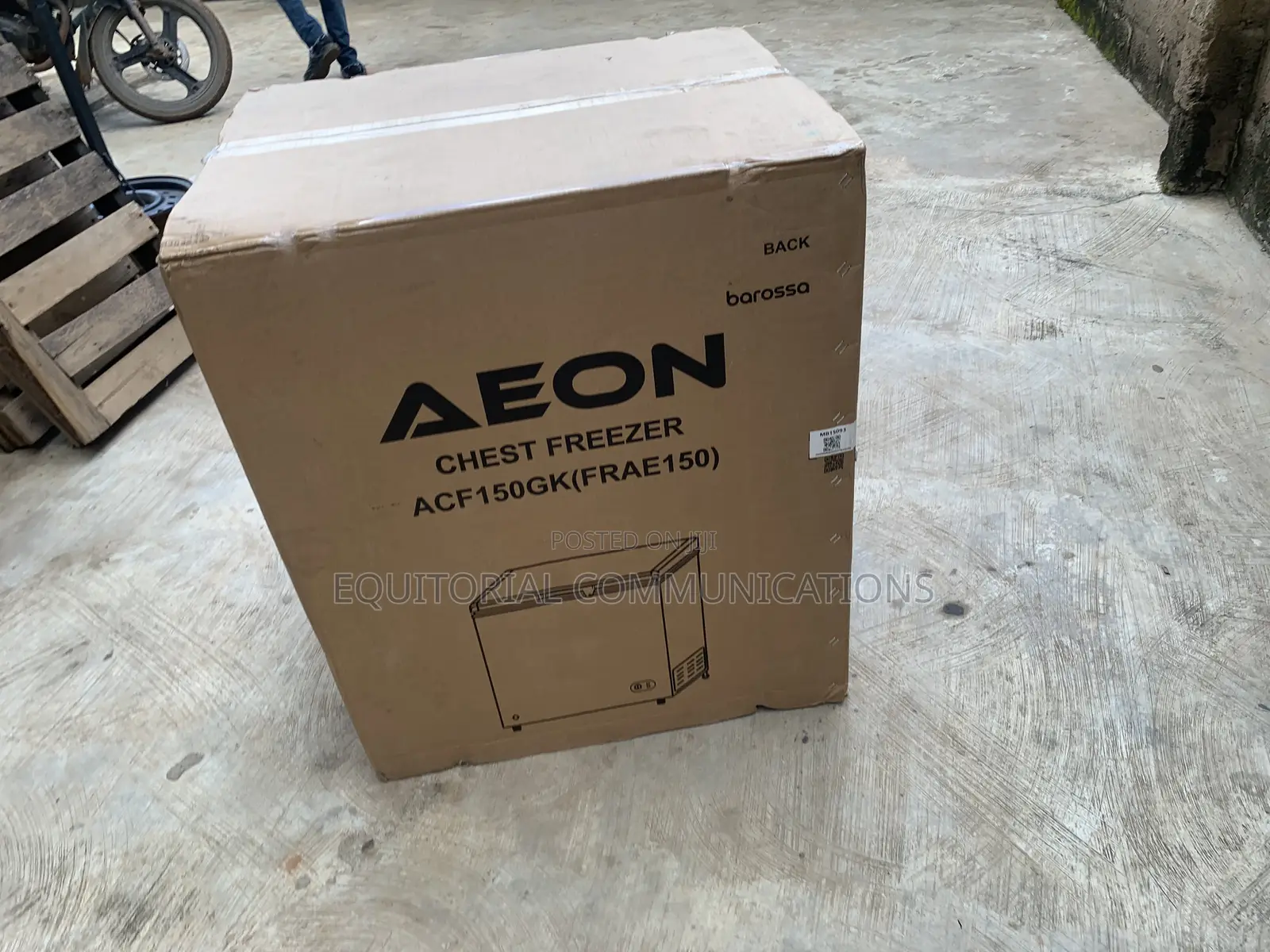 AEON 150L Chest Freezer – Large Storage Capacity