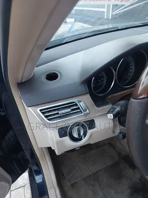 Mercedes-Benz E350 2014 Blue