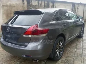 Toyota Venza Limited 2010 Gray