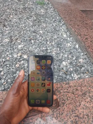 Apple iPhone 12 64 GB Blue