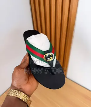 Original Gucci Leather Slips