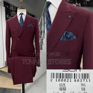 Premium Men’s Suit – Classic Stylish