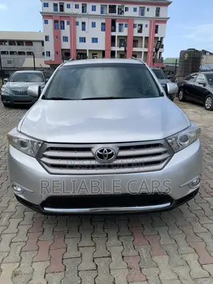 Toyota Highlander 2011 Silver