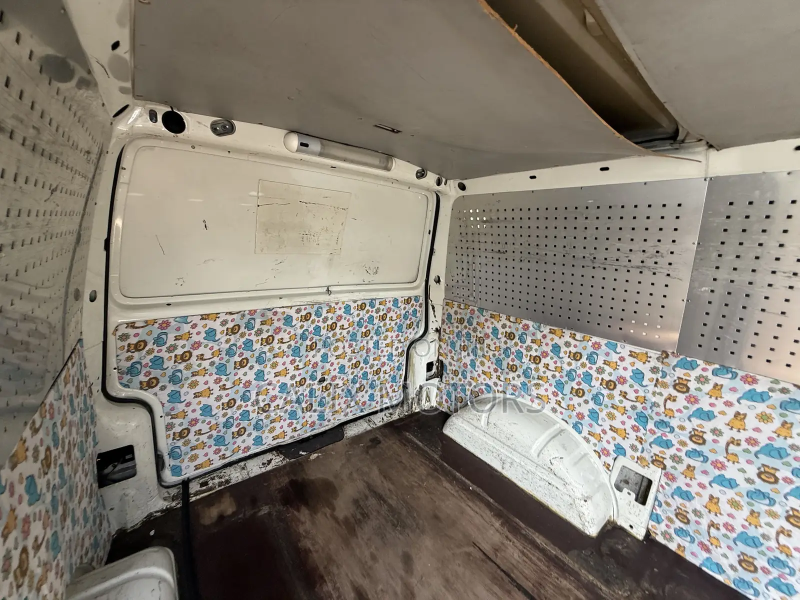 Volkswagen Transporter 2006 White