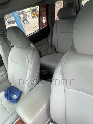 Toyota Highlander Limited 4x4 2009 Gray