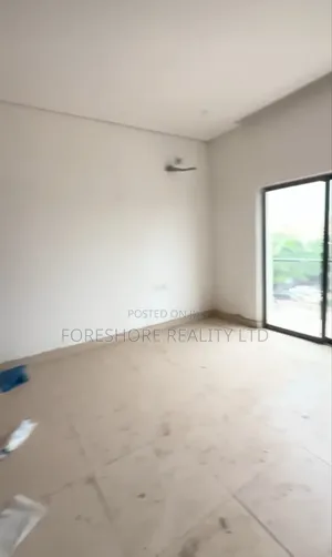Studio Apartment in Onike for sale