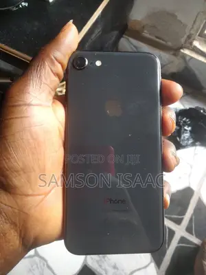 Apple iPhone 8 64 GB Black