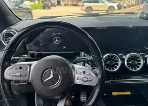 Mercedes-Benz GLA 250 2023 Gray