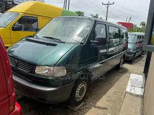Volkswagen Transporter 2007 Green