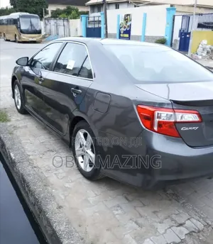 Toyota Camry 2014 Gray