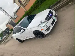 Mercedes-Benz C300 2010 White