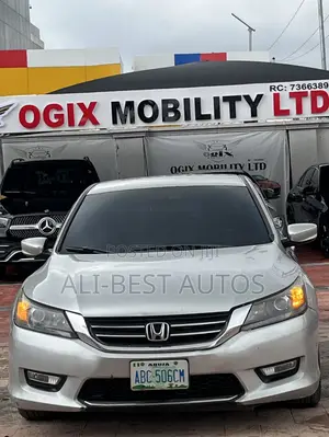 Honda Accord 2013 Silver