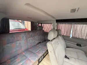 Volkswagen Transporter 2005 Red