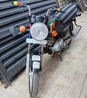 TVS 2022 Black