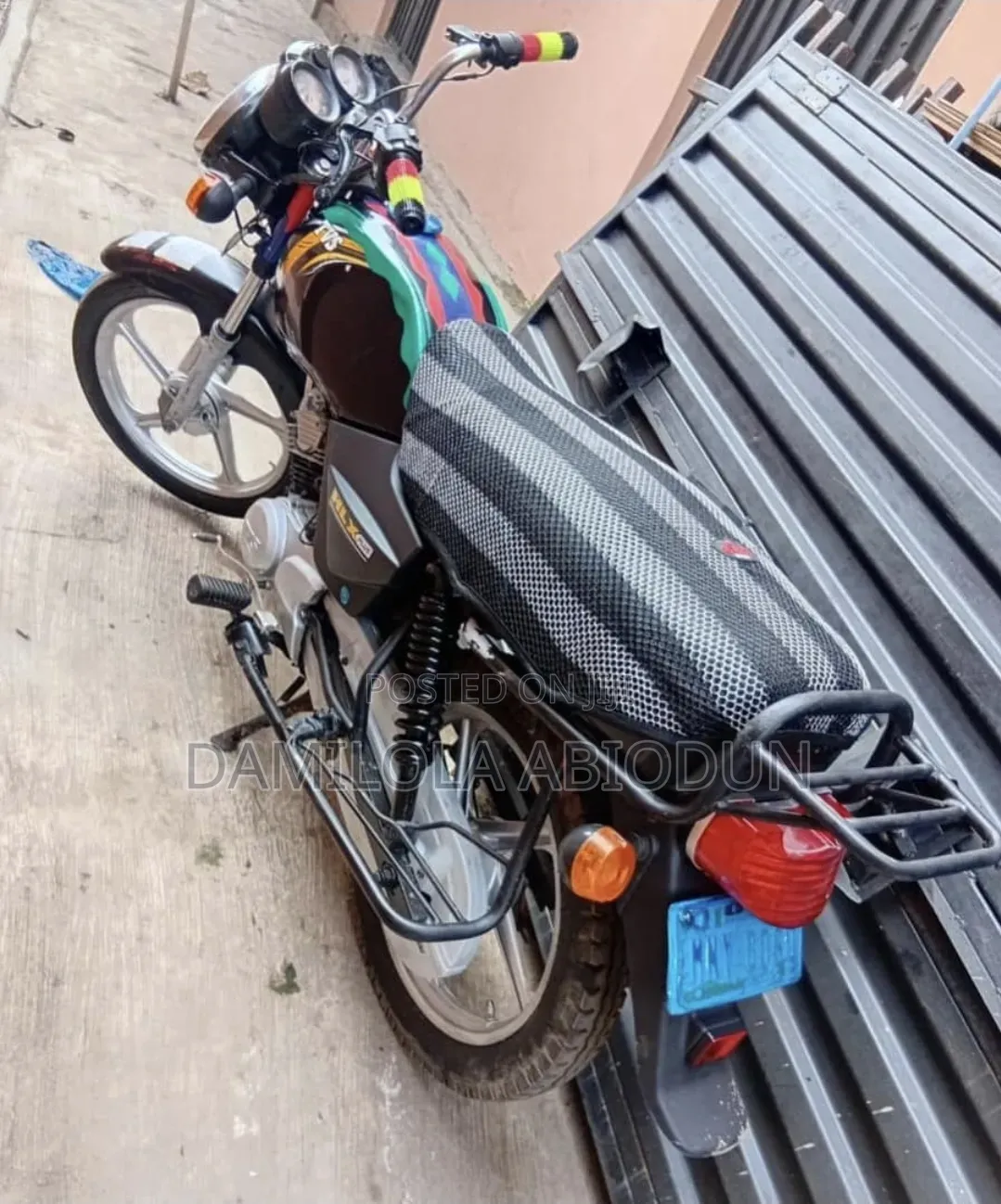 TVS 2022 Black