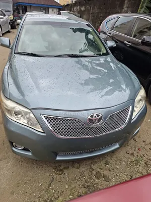 Toyota Camry 2010 Green