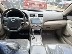 Toyota Camry 2010 Green