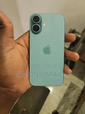 Apple iPhone 16 128 GB Green