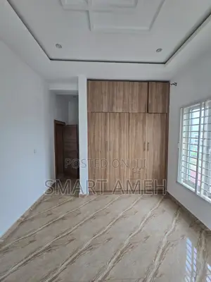 4bdrm Duplex in Hestate, Apo District for rent