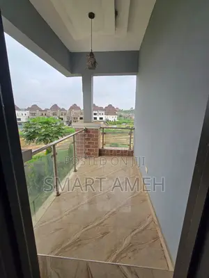 4bdrm Duplex in Hestate, Apo District for rent