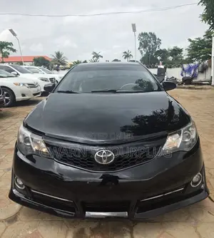 Toyota Camry SE 4dr Sedan (2.5L 4cyl 6A) 2014 Black