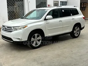 Toyota Highlander Limited 2011 White