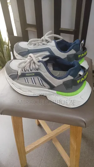 Canvas Shoe