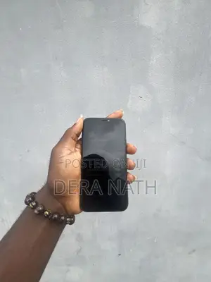 Apple iPhone 11 64 GB Black