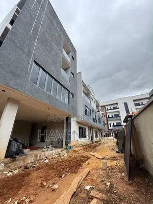 4bdrm Townhouse/Terrace in LSDPC Maryland Estate for sale