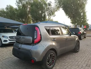 Kia Soul 4dr Wagon (1.6L 4cyl 6A) 2015 Gray