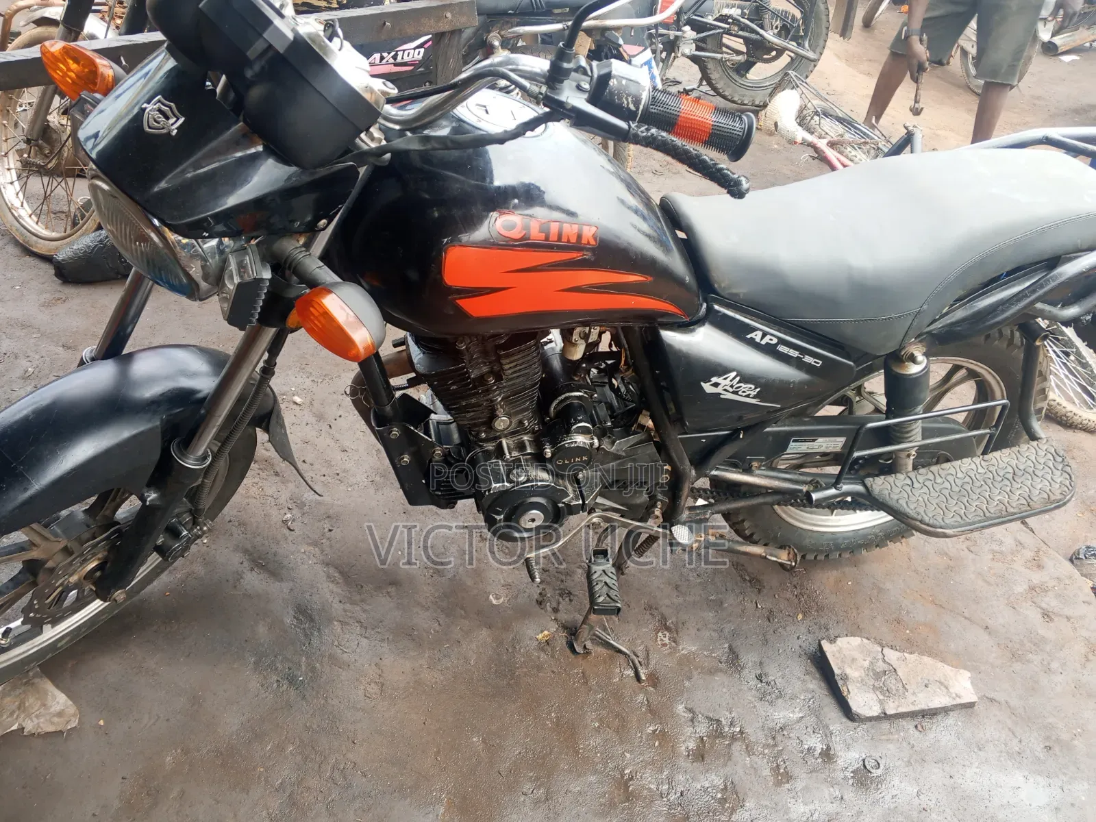 Qlink XF 200 2023 Black