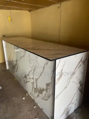Receptionist Table/Cabinet
